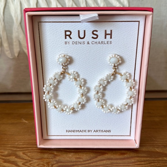 Jewelry - White Hand-beaded Earrings